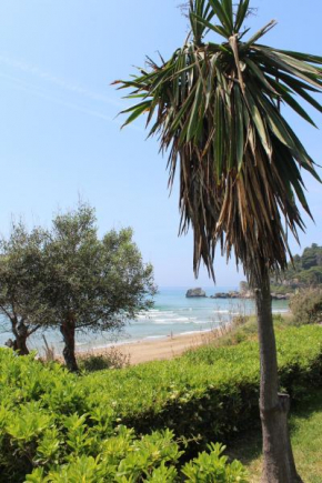 Гостиница Glyfada Gorgona Apartments  Глифада